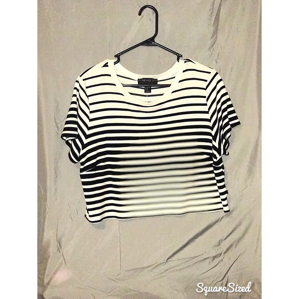 Black and White Striped Crop Top
